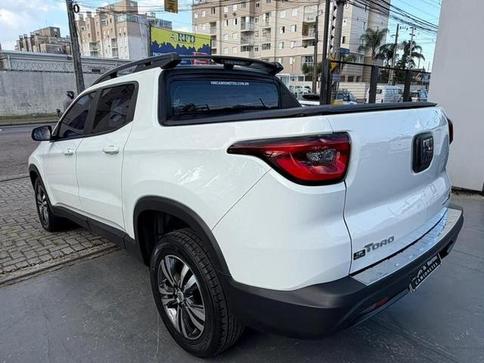 FIAT TORO 2.0 FREEDOM 4X4 16V DIESEL AUT