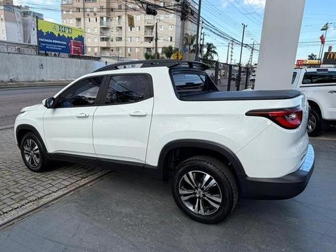 FIAT TORO 2.0 FREEDOM 4X4 16V DIESEL AUT