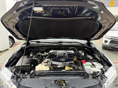 TOYOTA HILUX SW4 2.8 SRX 4X4 16V TURBO INTERCOOLER DIESEL 4P
