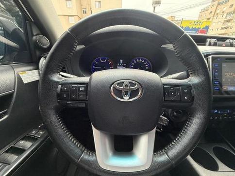 TOYOTA HILUX 2.8 SRV 4X4 CD 16V DIESEL 4P AUTOMATICO