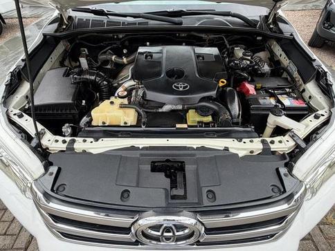 TOYOTA HILUX 2.8 SRV 4X4 CD 16V DIESEL 4P AUTOMATICO