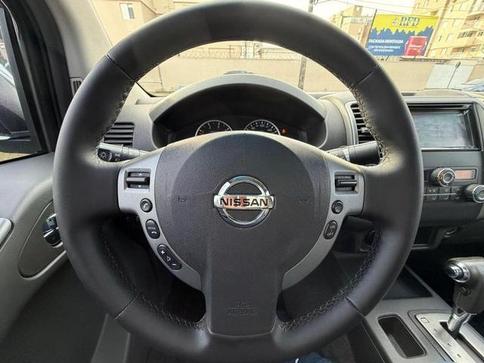NISSAN FRONTIER SL CD 4X4 2.5TB DIESEL AUT