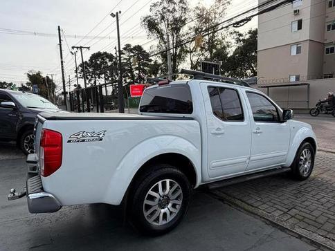 NISSAN FRONTIER SL CD 4X4 2.5TB DIESEL AUT