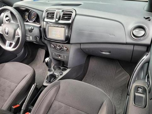 RENAULT LOGAN ZEN 16 CVT