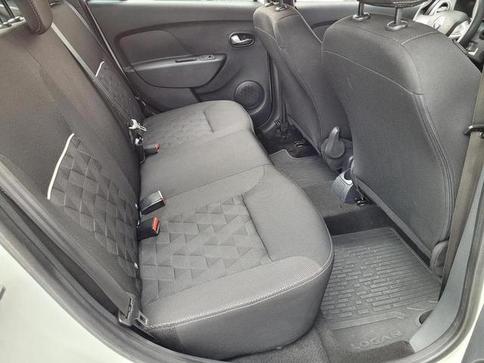 RENAULT LOGAN ZEN 16 CVT