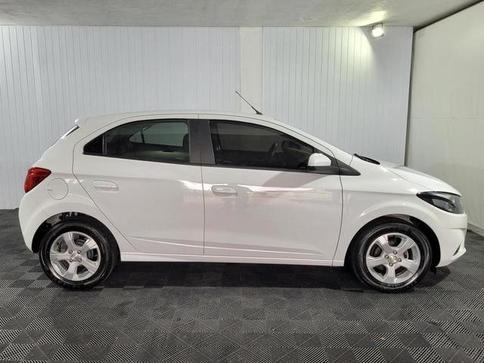 CHEVROLET ONIX 1.4 LT