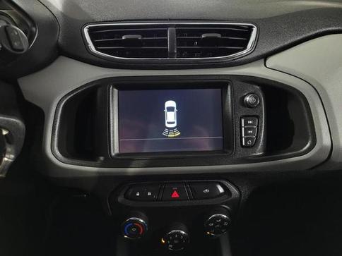 CHEVROLET ONIX 1.4 LT