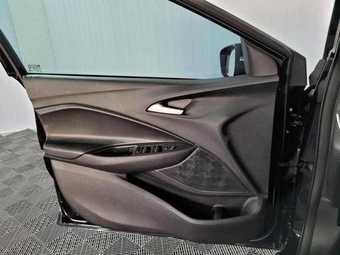 CHEVROLET ONIX Plus 10TMT LTZ