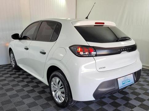 PEUGEOT 208 LIKE MT