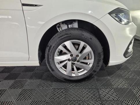 VOLKSWAGEN POLO 1.0 170 TSI COMFORTLINE AUTOMTICO