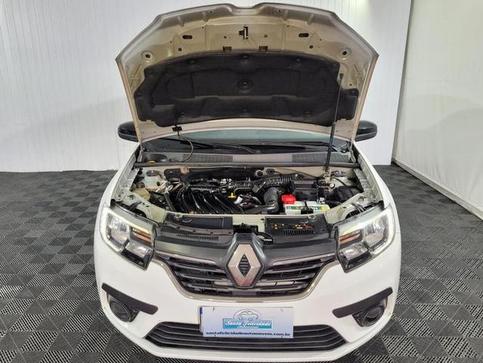 RENAULT LOGAN ZEN 16 CVT