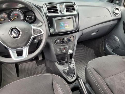 RENAULT LOGAN ZEN 16 CVT