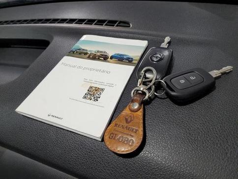 RENAULT LOGAN ZEN 16 CVT