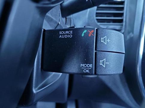 RENAULT CAPTUR LIFE 1.6 16V FLEX 5P AUT