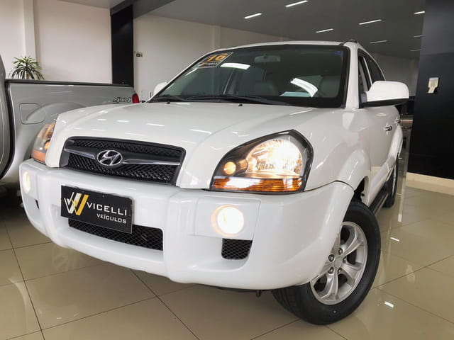 HYUNDAI TUCSON GLS B 2.0 AUT