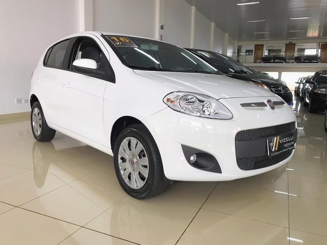 FIAT PALIO ESSENCE 1.6 4P