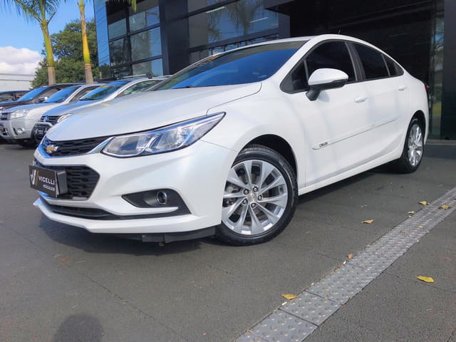CHEVROLET CRUZE LT NB AT