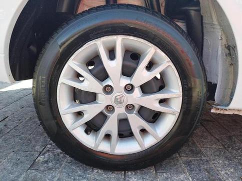 RENAULT LOGAN ZEN 1.0 12V SCE