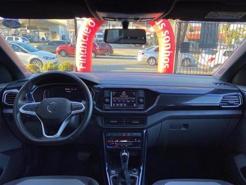 VOLKSWAGEN T-CROSS COMFORTLINE 1.0 TSI FLEX 5P AUT.