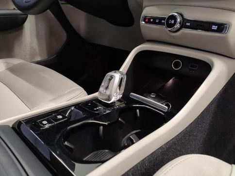 VOLVO XC 40 T-4 INSCRIPTION 2.0 190CV FWD