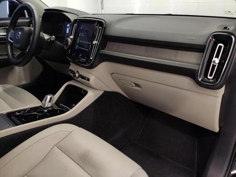VOLVO XC 40 T-4 INSCRIPTION 2.0 190CV FWD