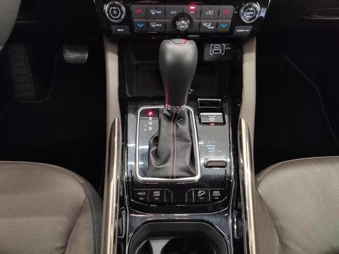 JEEP COMMANDER OVERLAND TD380 4X4 TURBO DIESEL