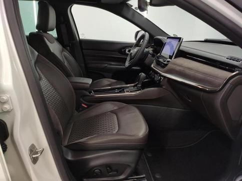 JEEP COMMANDER OVERLAND TD380 4X4 TURBO DIESEL