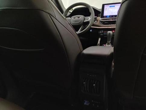 JEEP COMMANDER OVERLAND TD380 4X4 TURBO DIESEL