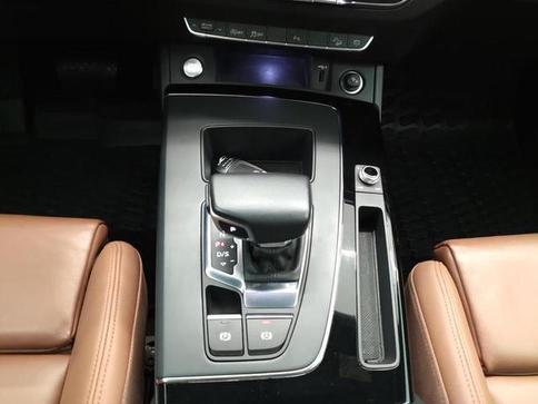 AUDI Q5 SPORTBACK S-LINE 2.0 TFSI QUAT S-TRON