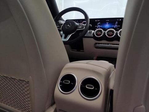 MERCEDES-BENZ GLB200 PROG