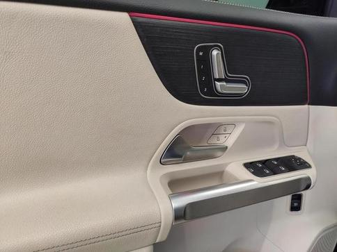 MERCEDES-BENZ GLB200 PROG