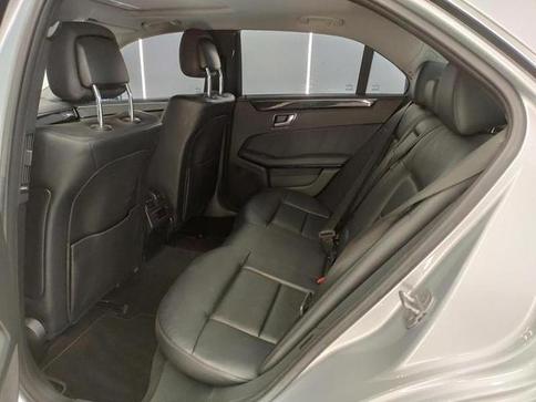 MERCEDES-BENZ E 350 AVANGARDE 3.5 V-6 4P