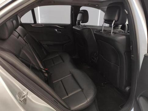 MERCEDES-BENZ E 350 AVANGARDE 3.5 V-6 4P