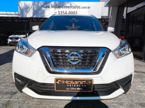 NISSAN KICKS SL CVT
