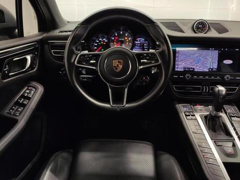 PORSCHE MACAN S