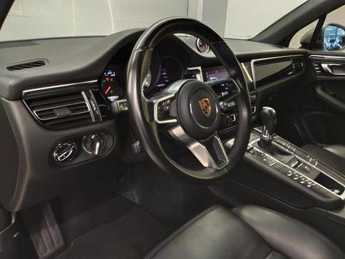 PORSCHE MACAN S