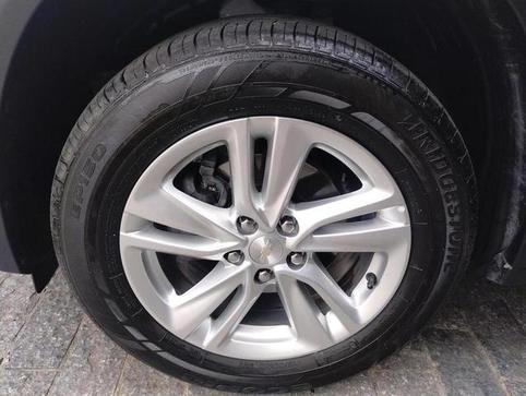 CHEVROLET TRACKER LT AT