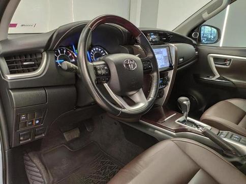 TOYOTA HILUX SWSRXA4FD