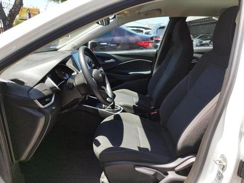 CHEVROLET ONIX PLUS 10MT LT1