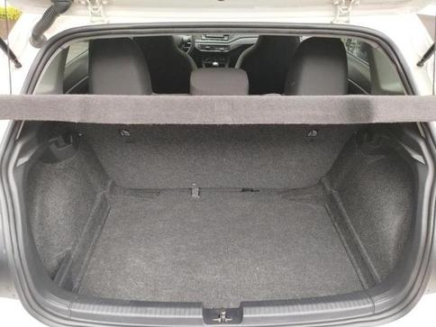VOLKSWAGEN POLO TRACK 1.0 FLEX 12V 5P