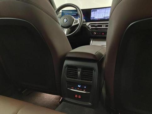 BMW 320I M SPORT FLEX