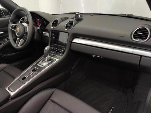PORSCHE 718 BOXSTER 2.0 300CV