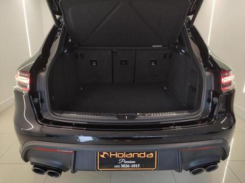 PORSCHE MACAN T