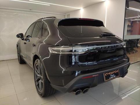 PORSCHE MACAN T