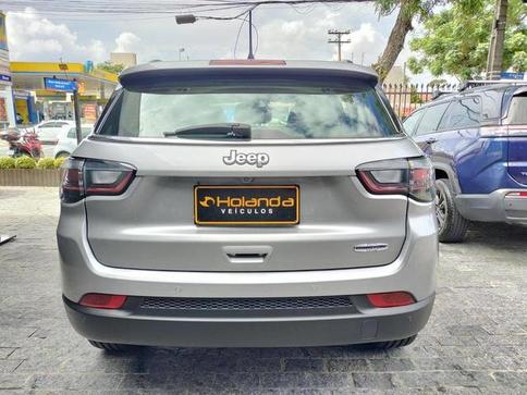 JEEP COMPASS LONG. T270 1.3 TB 4X2 FLEX AUT.