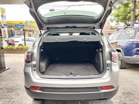 JEEP COMPASS LONG. T270 1.3 TB 4X2 FLEX AUT.