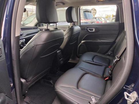 JEEP COMPASS LIMITED T270 1.3 TB 4X2 FLEX AUT