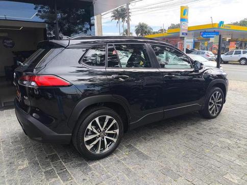 TOYOTA CCROSS XRE 20