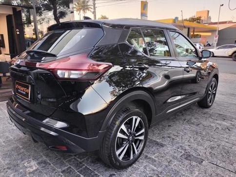 NISSAN KICKS Advance 1.6 16V Flex Aut.
