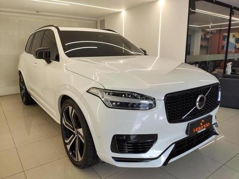 VOLVO XC90 T8 ULT DARK